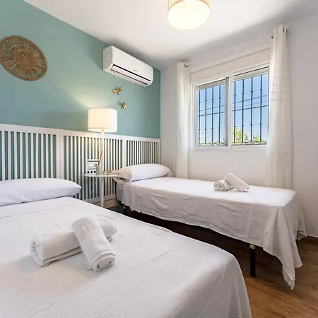 Adelfas, Con Piscina, Barbacoa, Ideal Familias 别墅