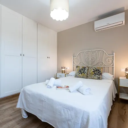 Adelfas, Con Piscina, Barbacoa, Ideal Familias